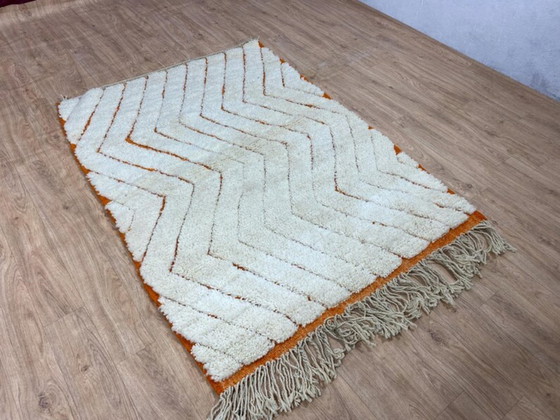 Image 1 of Tapis bérbere décoré 100cm×200cm