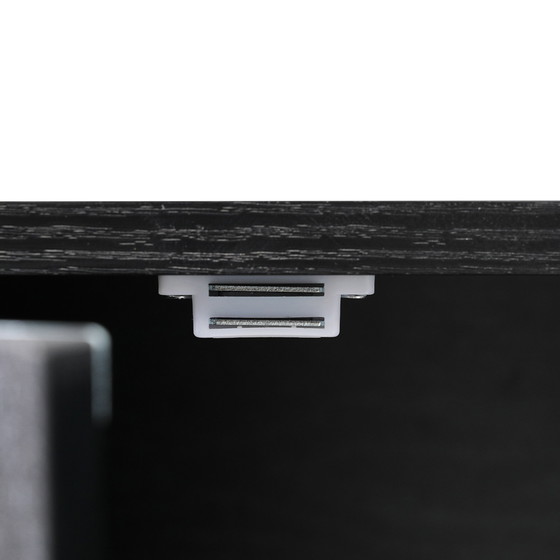 Image 1 of Credenza nera Urban Meuble con ante in vetro in rattan, anta semicircolare 160*40*80cm VELZU