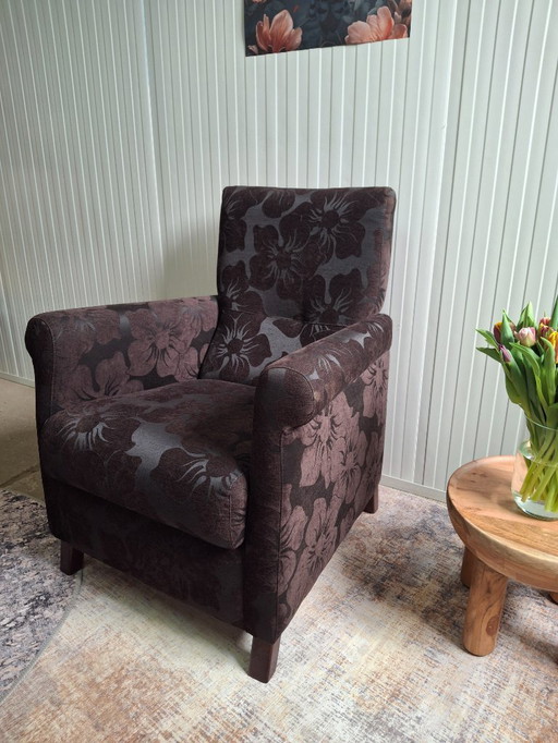 New armchair with floral print and adjustable backrest