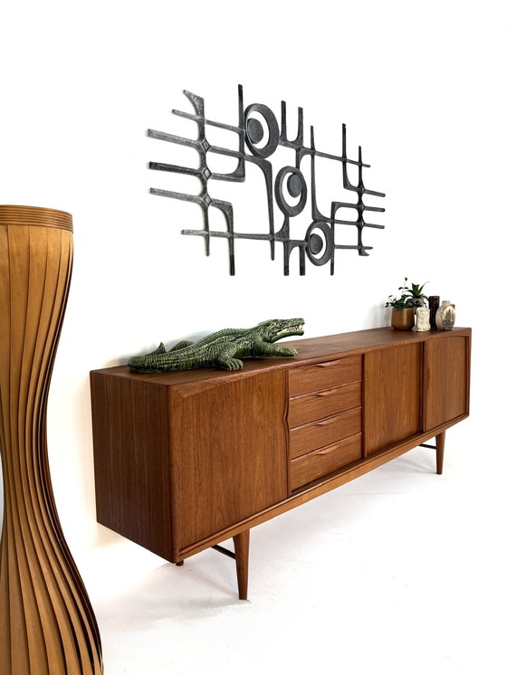 Image 1 of Vintage XL Brutalistische wandsculptuur ‘70