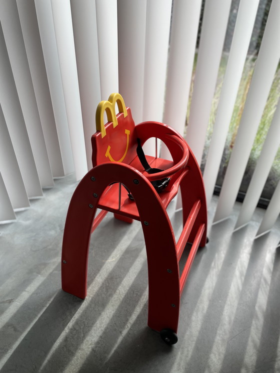Image 1 of Silla alta MacDonalds