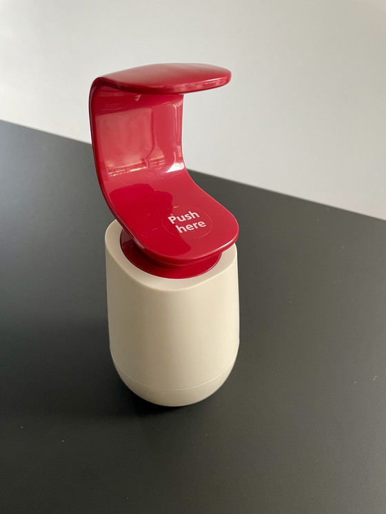 Image 1 of Design Seifenspender Joseph Joseph C-Pump klassisch