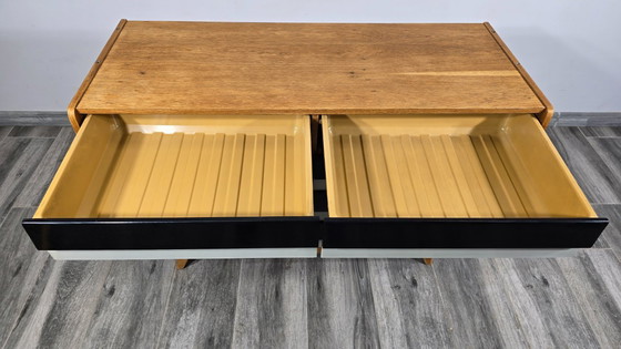 Image 1 of Buffet de Jiri Jiroutek