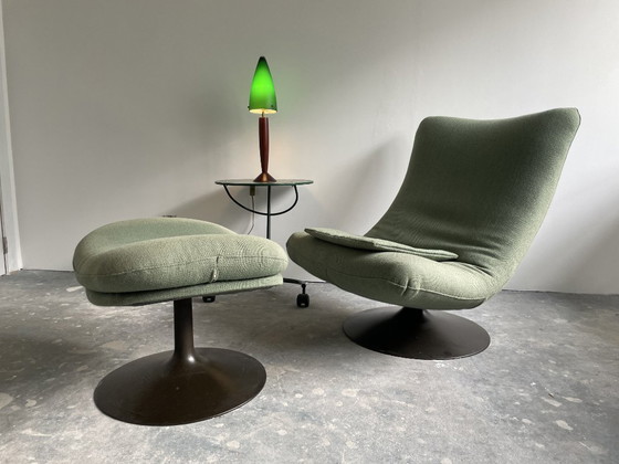 Image 1 of Artifort Sessel und Fußhocker / Geoffrey D'Harcourt