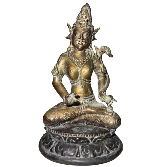 Raro Par Antiguo de Bodhisattvas de Bronce Macizo (Avalokiteshvara) – Estilo Pala-Nepalí – ca. Siglos (photo 6 of 10)