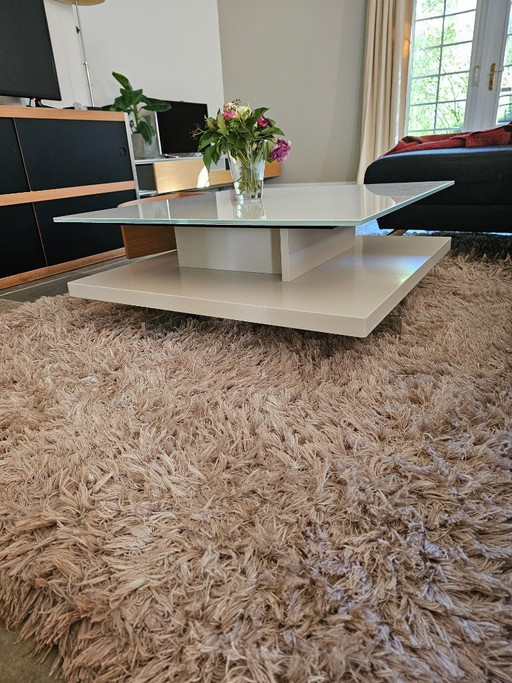 Hulsta coffee table CT 90