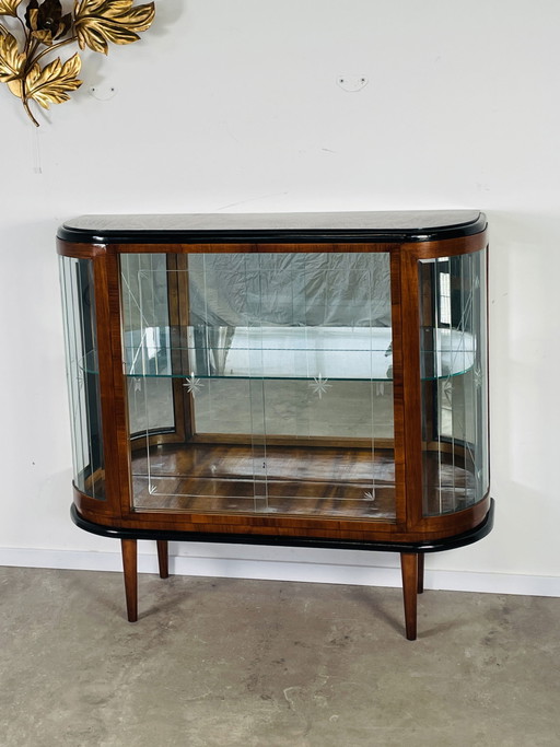 Art-Deco-Vitrine