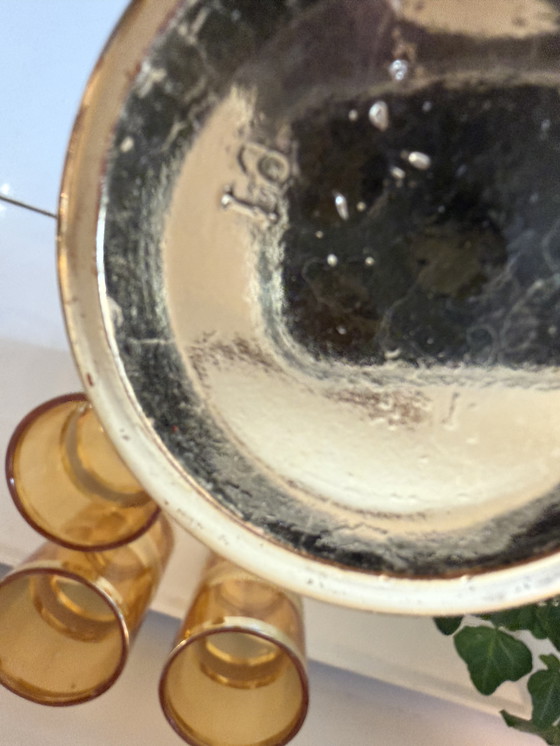 Image 1 of Set van 4 amberkleurige glazen met goudkleurige band