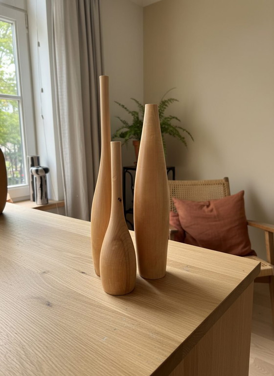 Image 1 of Set of 3 handmade solid wood vases – Leonardo Bueno