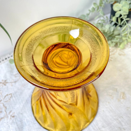 Vintage amberkleurige glazen vaas – Vazen, Glass (photo 9 of 9)