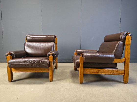 Image 1 of Poltrone vintage rustiche in pelle marrone e rovere, anni '60 - set di 2