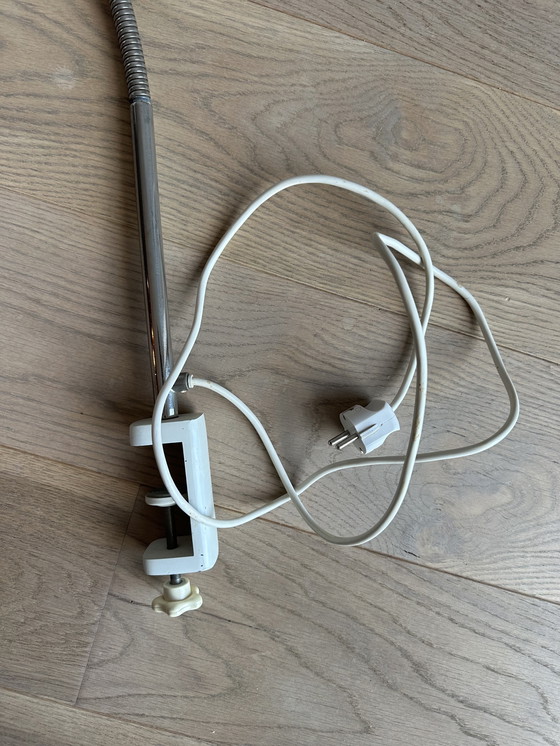 Image 1 of Lámpara de escritorio Kaiser Idell blanca