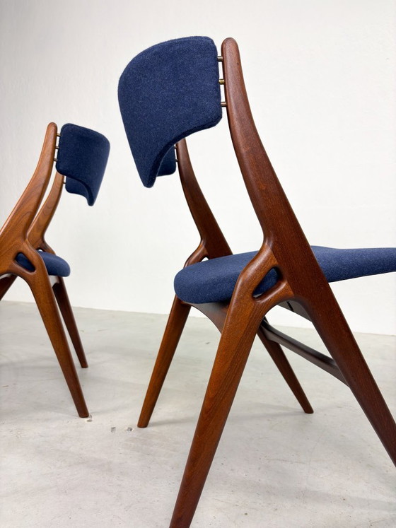 Set 'Aska' Dining chairs by Louis van Teeffelen for Wébé – Wood (photo 12 of 20)