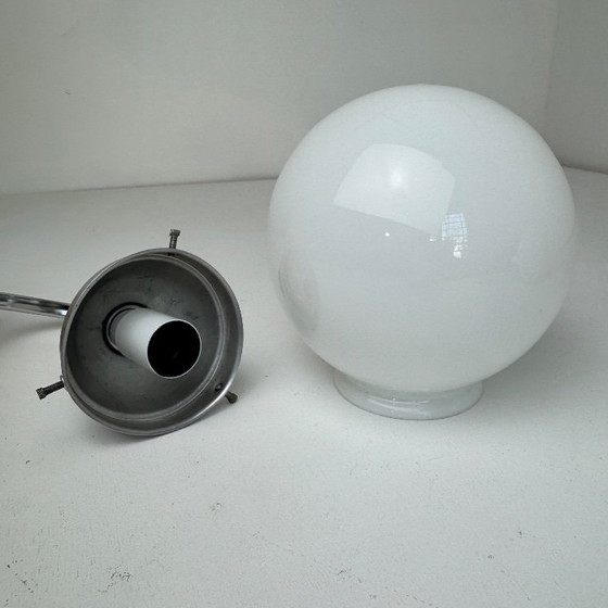 Image 1 of PAIRE D’ANCIENNES APPLIQUES EN OPALINE VINTAGE