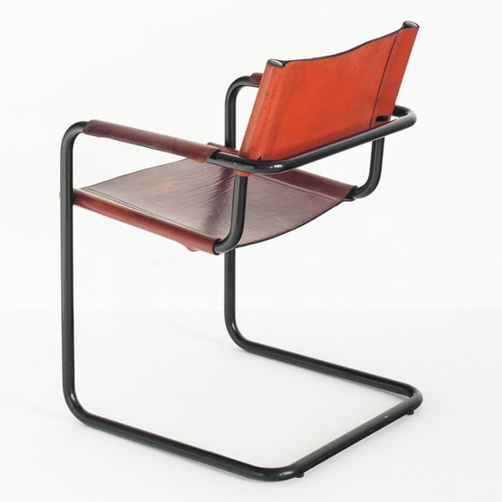 Silla voladiza modelo MG5 en edición de piel de Matteo Grassi. Italia, años 90. – Sillas de comedor, Iron (photo 5 of 15)