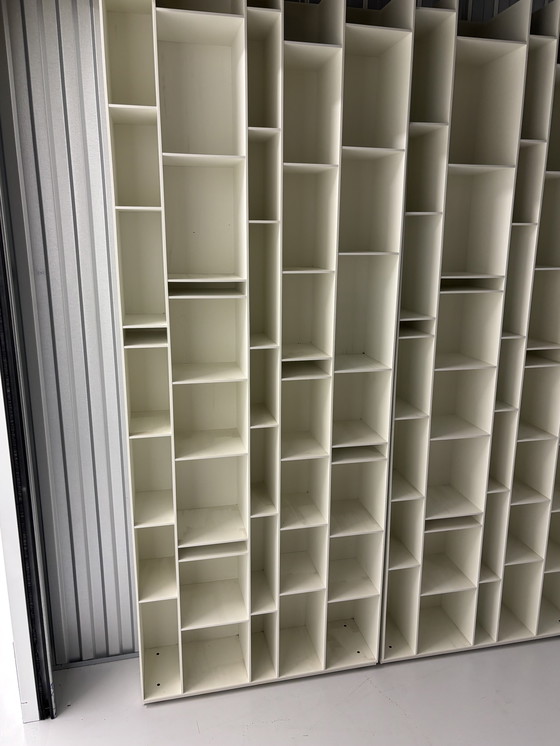 Image 1 of Mdf Italia random