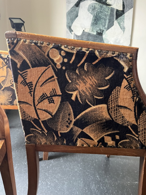 4 Art Deco 'Barrel' Armchairs (Side chairs) Dating From The Years 1920–1930. – Wood, Textile (photo 13 of 15)