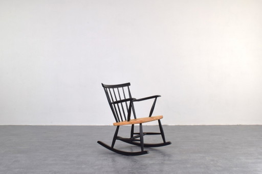 Zweedse Mid-Century Schommelstoel, jaren 60.