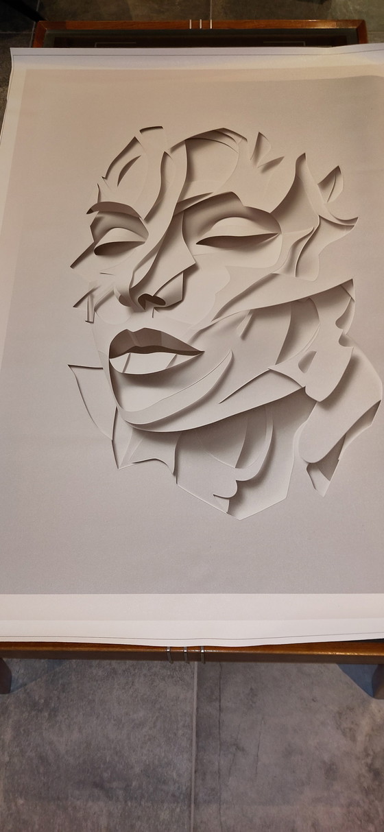 Image 1 of Papierfrau 3 [XXL]