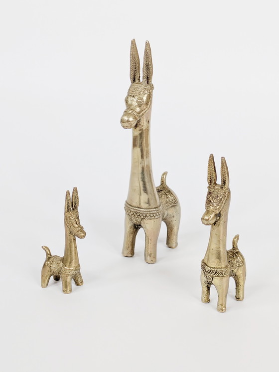 Image 1 of 3 statuette vintage in ottone raffiguranti asinelli o lama | Animali decorativi di metà secolo