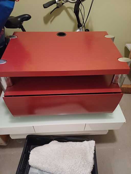 Leolux Verso TV cabinet