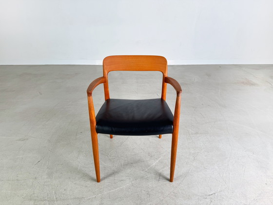 Image 1 of Original Niels Otto Moller chaise à accoudoirs modèle 56 Midcentury