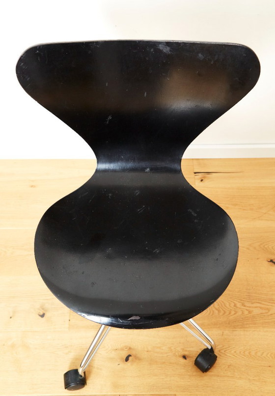 Image 1 of Arne Jacobsen 3117 Serie 7 Office Chair for Fritz Hansen