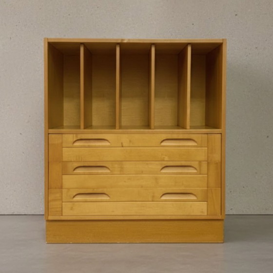 Image 1 of Retrokasten van Tatra, Tsjechoslowakije, jaren 70