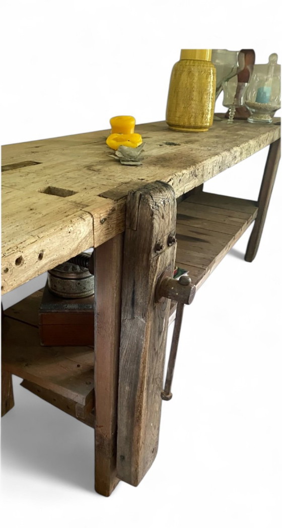 Image 1 of vecchio banco da lavoro in legno