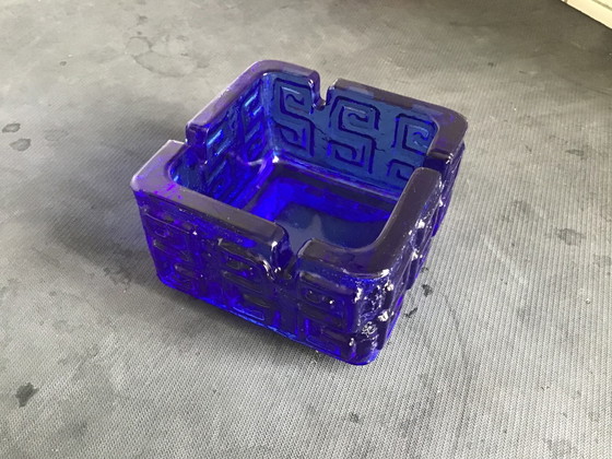 Cendrier Vintage Bleu Cobalt Designer Finlandais Tamara Aladin – Taalari, Objets déco, Glass (photo 3 of 8)