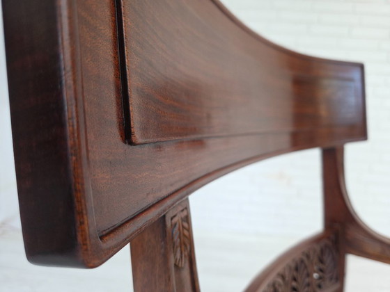 Image 1 of 1920-30er Jahre, Sessel aus geschnitztem Holz, Entwurf nach Georges Jacob, neu gepolstert.