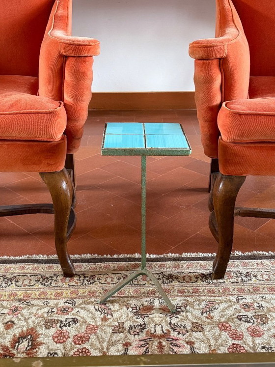 Image 1 of Moderne azuurblauwe bijzettafel van ijzer en tegels, Frankrijk jaren 1960