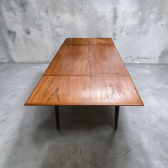 Mid-Century Teak Extendable Dining Table, Danish Design, 1960s – Wood (photo 13 of 14)