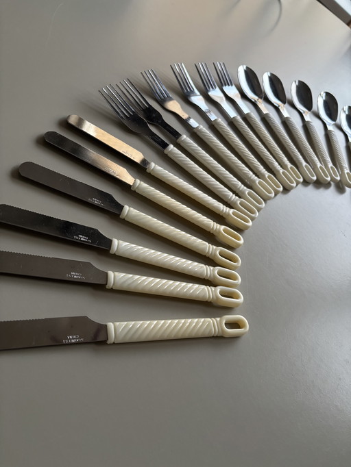 Vintage cutlery set 18-piece