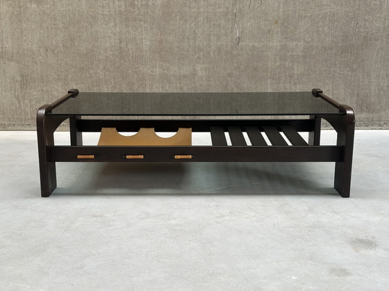 Image 1 of Couchtisch aus der Mitte des 20. Jahrhunderts aus Wengeholz mit Rauchglas