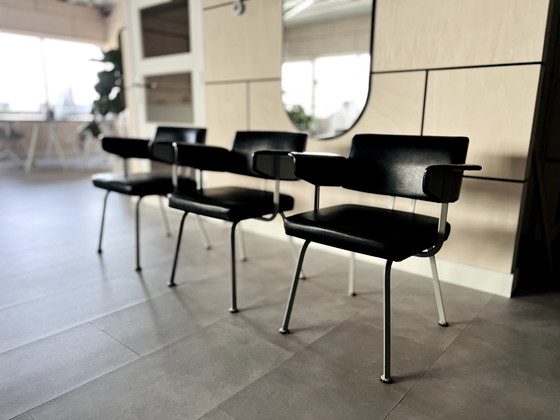 Image 1 of Ahrend Friso Kramer Resort sillas 1960s cuero negro