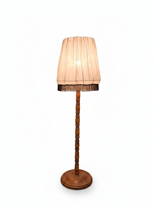 Lámpara de pie vintage de madera con pantalla plisada, años 70