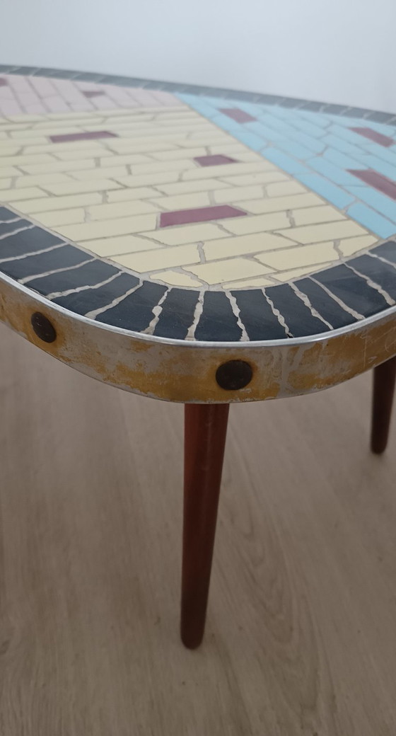 Image 1 of Table d'appoint en mosaïque des années 1950