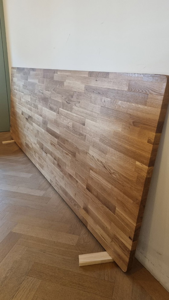 Image 1 of Mesa de comedor de madera de roble