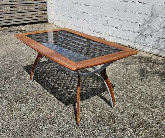 Image 1 of Italiaanse eettafel van glas, hout en metaal - Italiaanse design eettafel - jaren 80