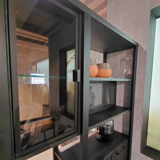 Image 1 of Divisorio Henders & Hazel Ridgefield