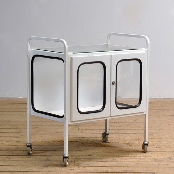 Carrello ospedaliero d'epoca, anni '70 – Carrelli bar, Glass, Metal (photo 3 of 10)