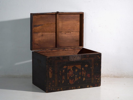 Malle ancienne peinte en bois de pin – Chine, circa 1900 – Armoires de rangement, Iron (photo 21 of 40)