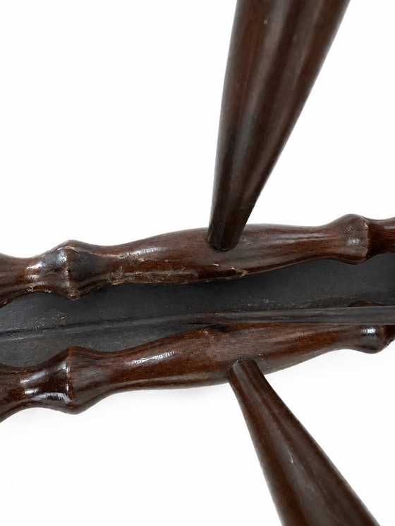 Image 1 of Revistero plegable italiano de mediados de siglo (años 50) – Madera teñida de ébano y latón