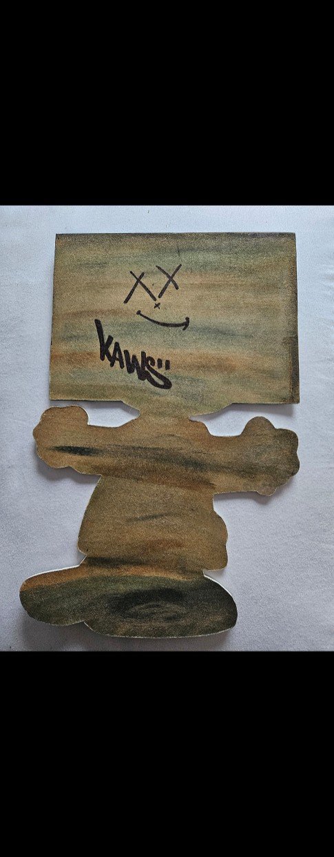 2 KAWS Very Rare Acrylic Cutouts Reliefs On Wood, Both Signed And Dated To 2011 On Verso (photo 5 of 5)