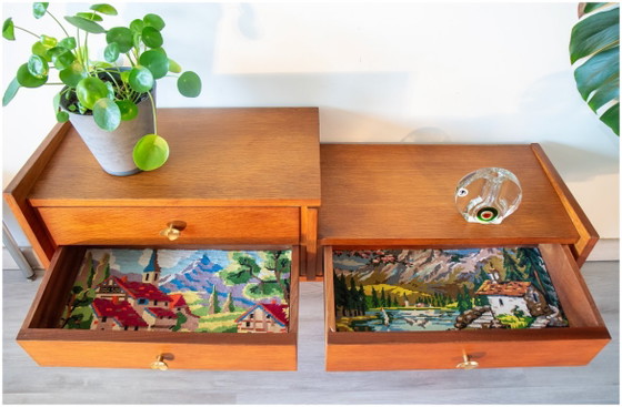 Image 1 of Teakhouten dressoir, jaren 60