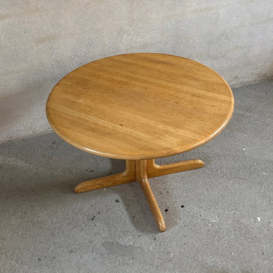 Image 1 of Ronde Eettafel eiken door Niels O. Møller — Jaren ’60
