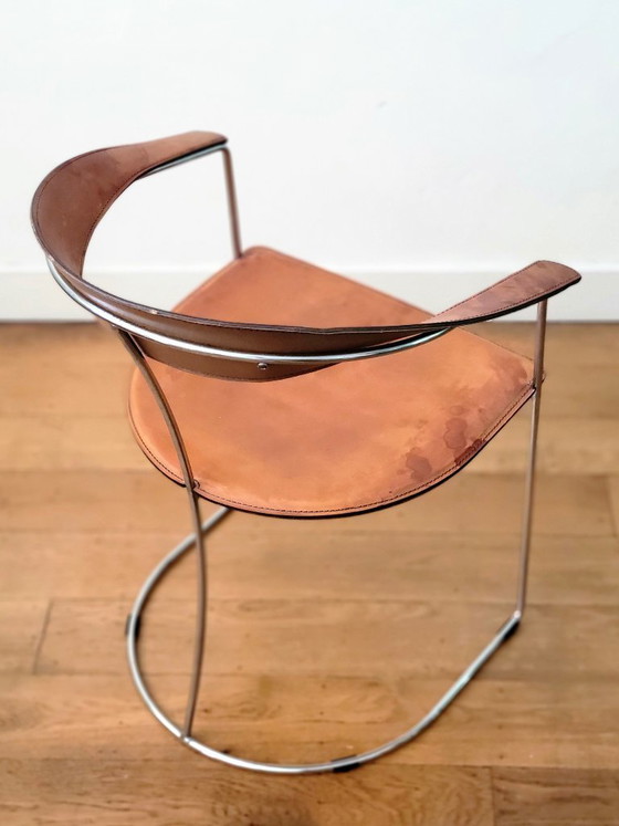 Image 1 of Sedia postmoderna Arrben Ursula in pelle color cognac e cromo.