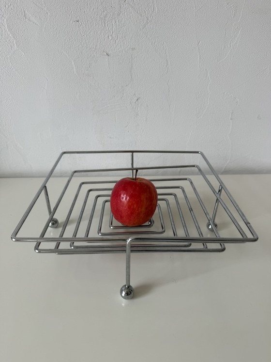 Memphis Starck Steel Design Fruitmand – Tafelaccessoires, Iron (photo 5 of 6)