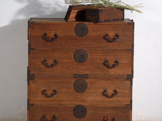 Antique Japanese multi-drawer tansu - Meiji Period / Taishō (c. ) #16 – Chest of drawers, Wood, Iron (photo 2 of 40)